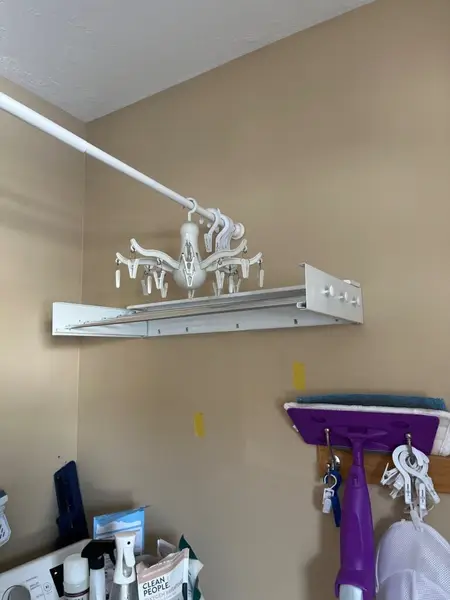 Mirror and Picture Hanging Service in Portsmouth